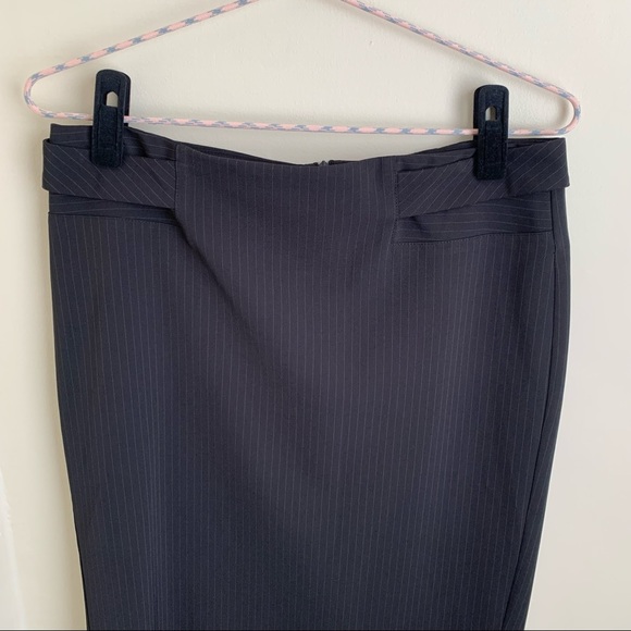 United Colors of Benetton Classic Pin Stripe Skirt Black Sz 10 - Picture 4 of 14